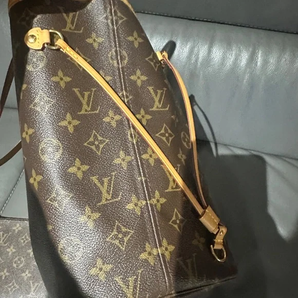 Neverfull MM - Picture 14 of 16